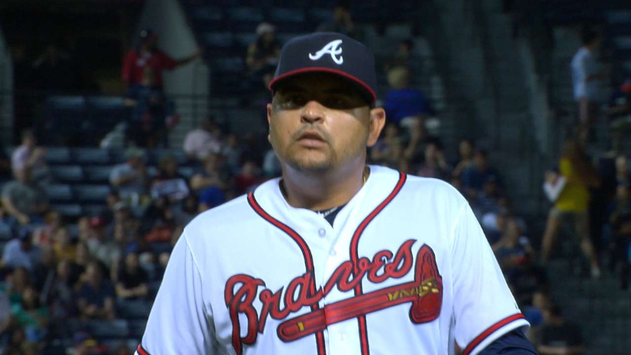 Perez holds Phils to one run