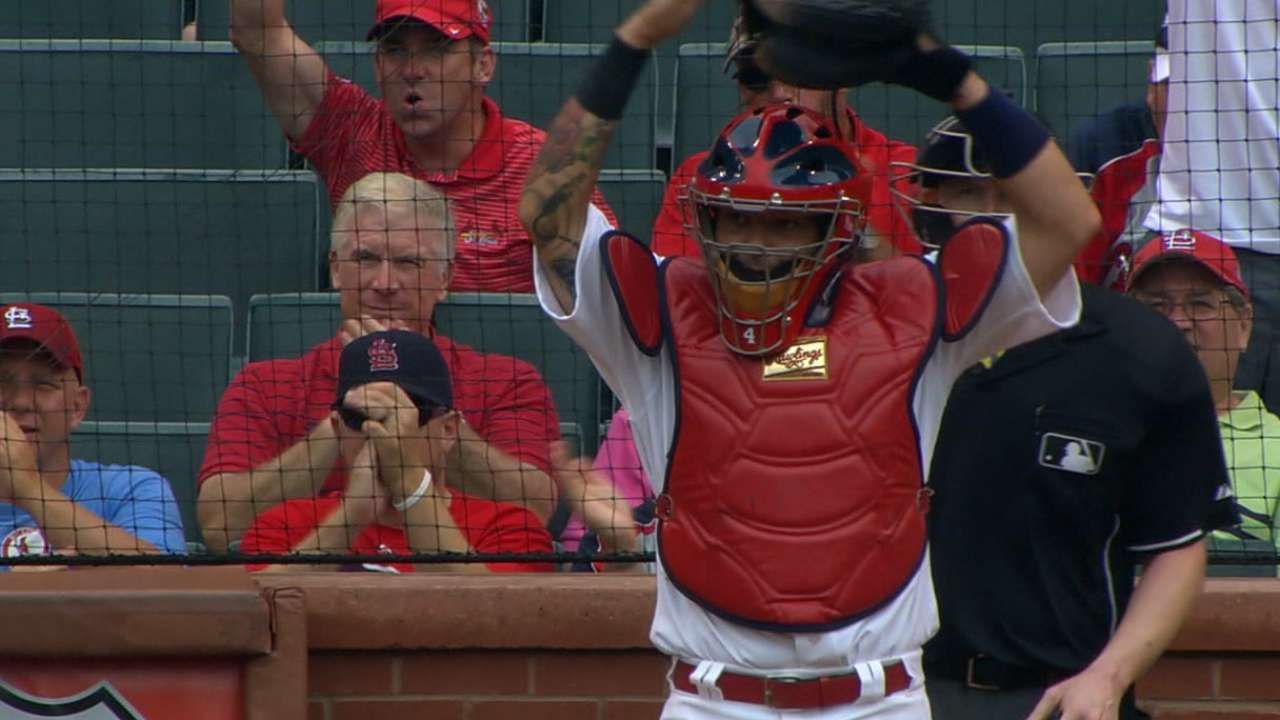 Molina: Left thumb diagnosis 'good news'