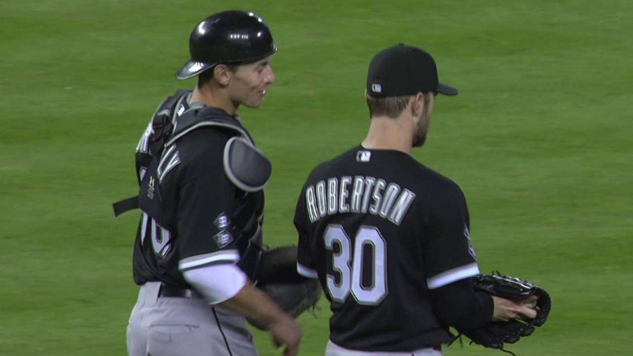 Robertson earns the save