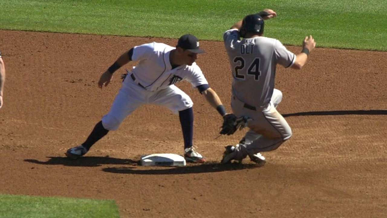 McCann catches Olt stealing