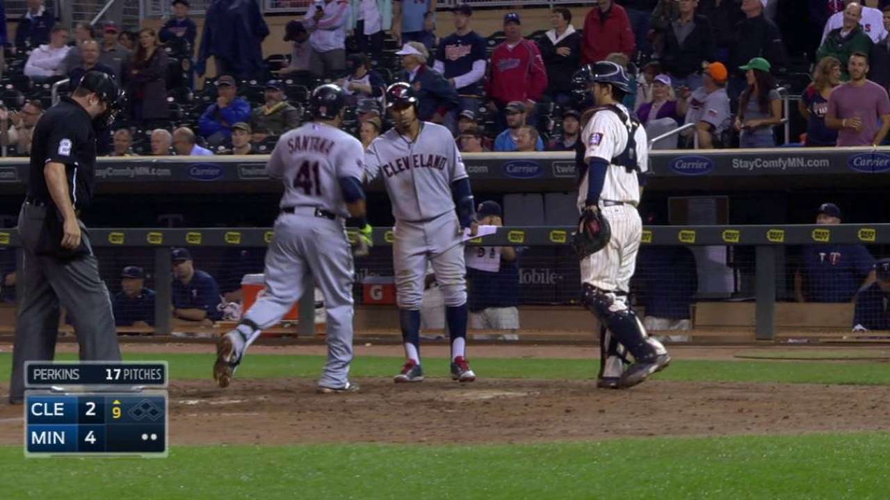 Santana's two-run shot