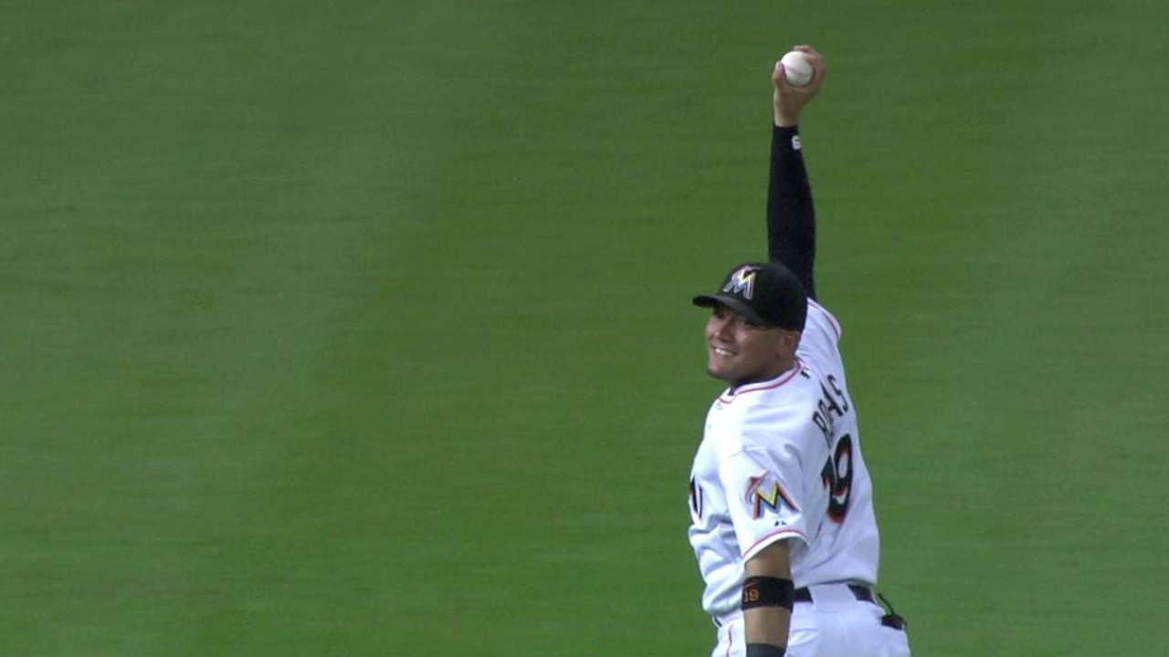 Rojas' over-the-shoulder grab