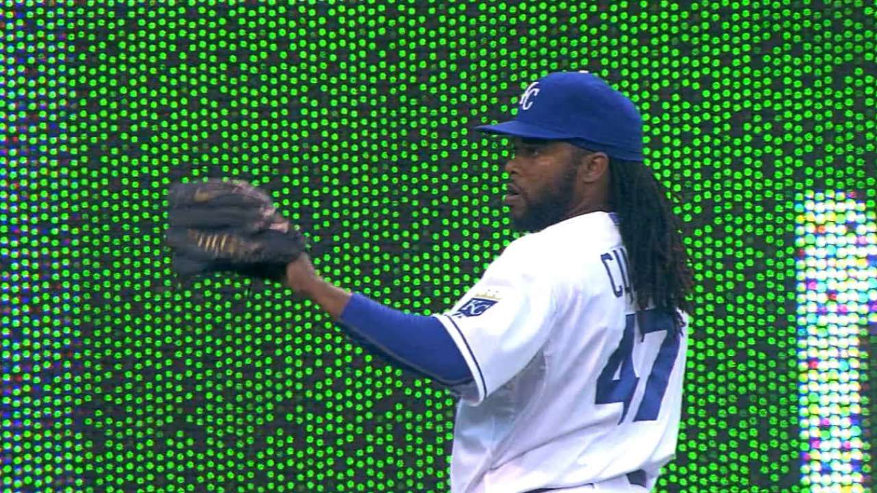 Cueto's seven solid innings