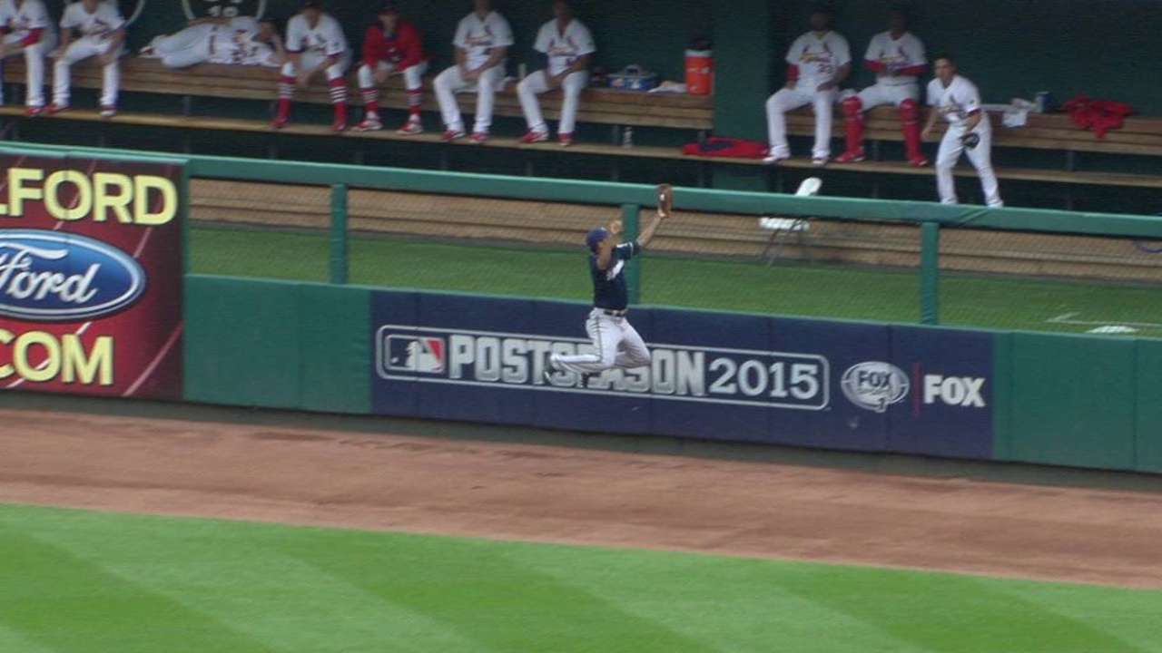 Santana's leaping catch