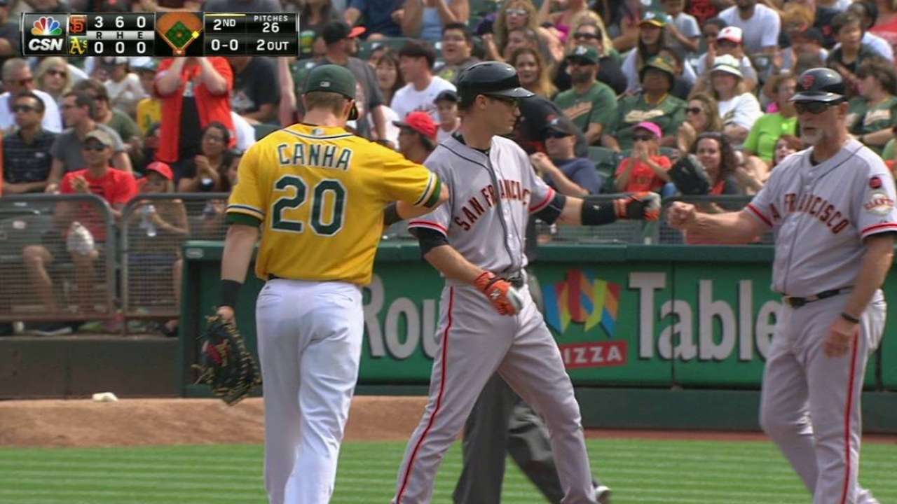 Tomlinson's RBI single