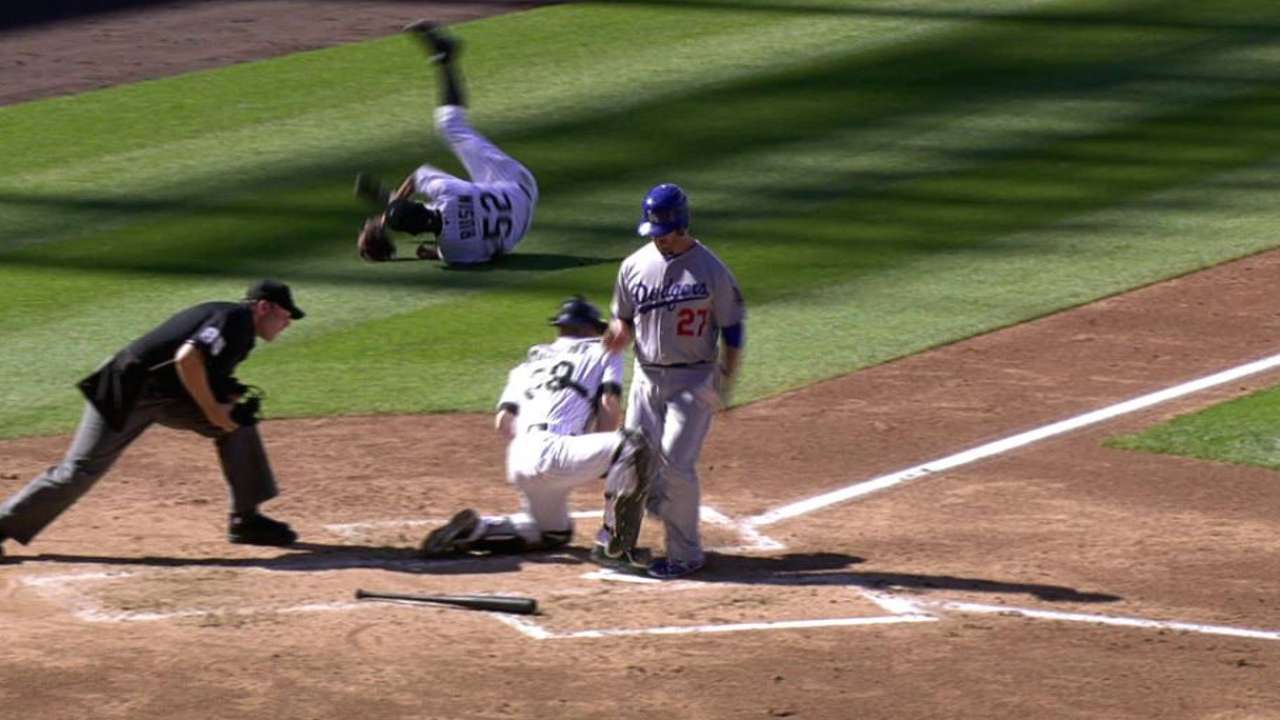 Van Slyke says he's available if Dodgers advance