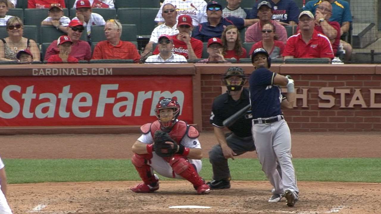 Davis' two-homer day