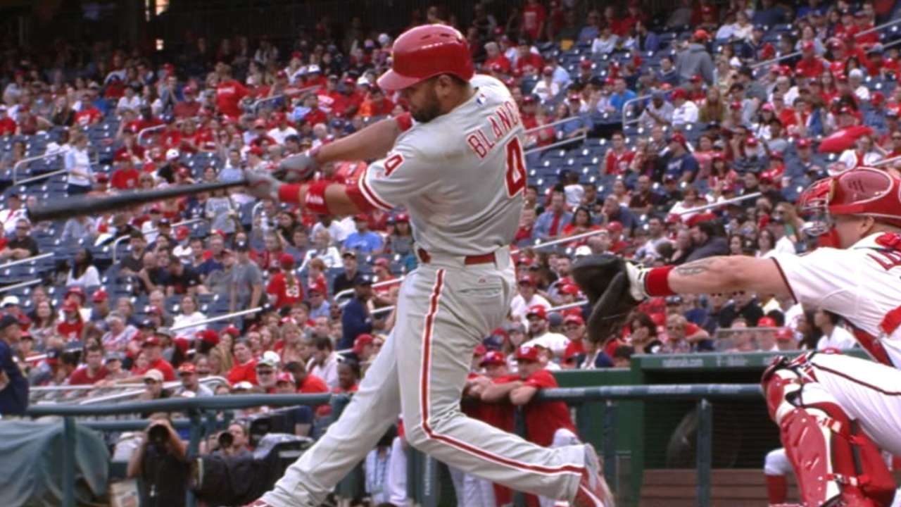Phillies rally with 8-run 9th to thump Nats