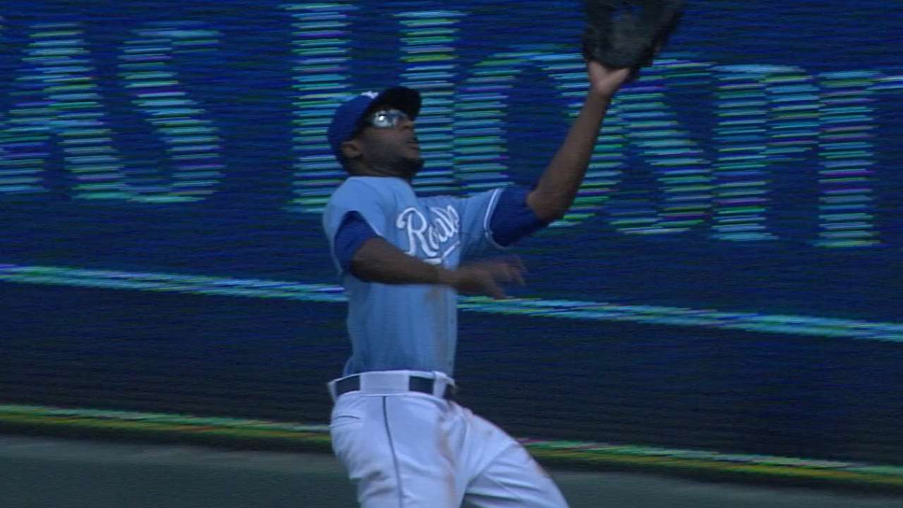 Cain's warning-track catch