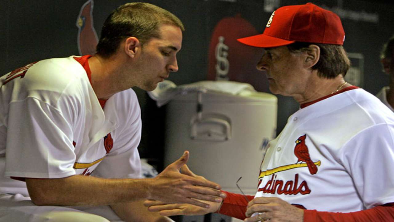 La Russa discusses Wainwright