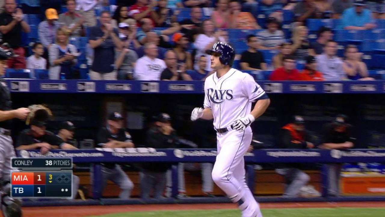 Mahtook's solo homer