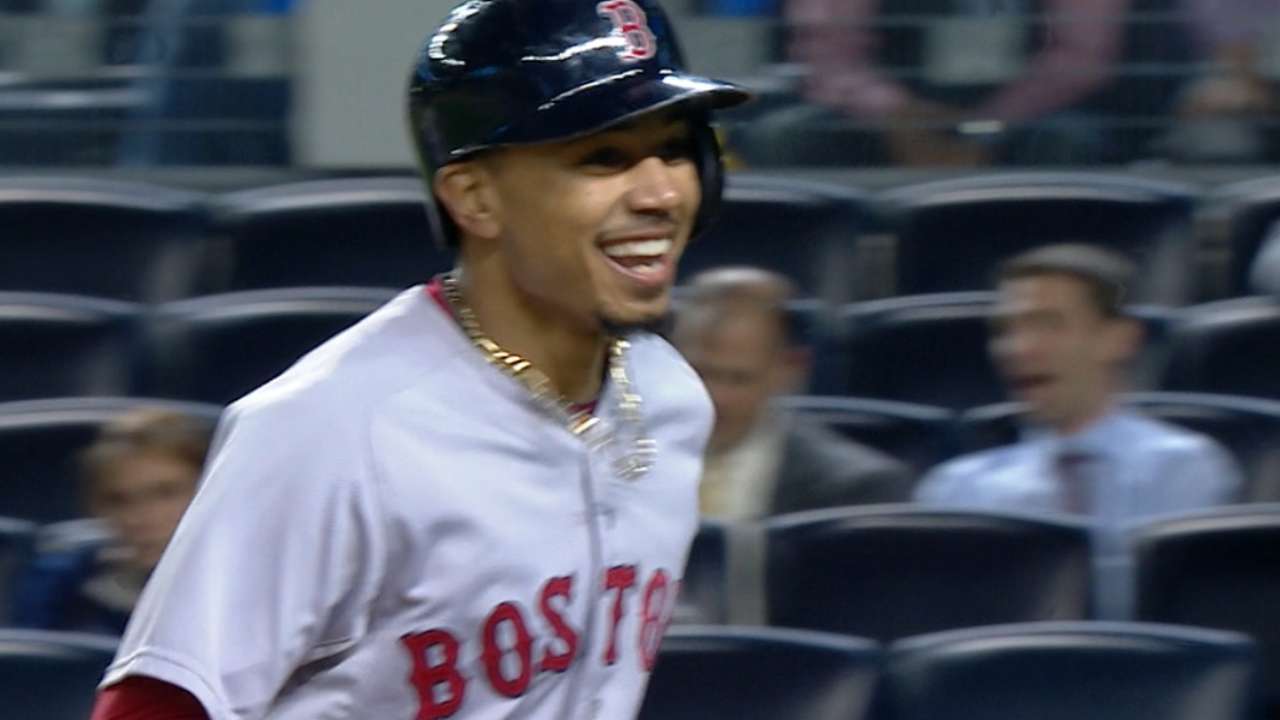 Betts' second HR adds insurance