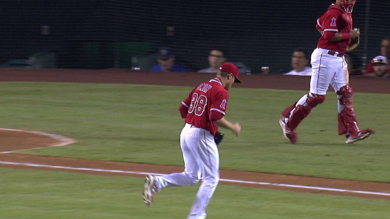 Smith strikes out Lawrie