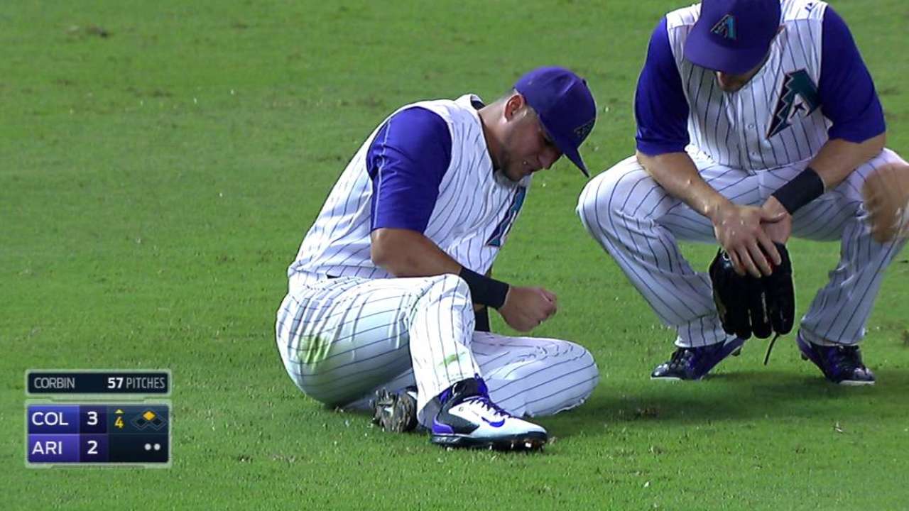 Peralta exits with wrist injury