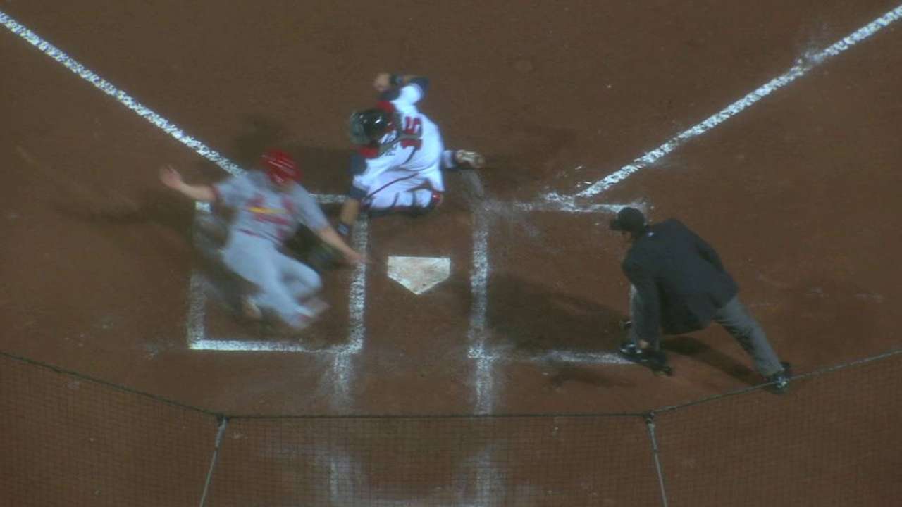 Castro throws out Moss at home