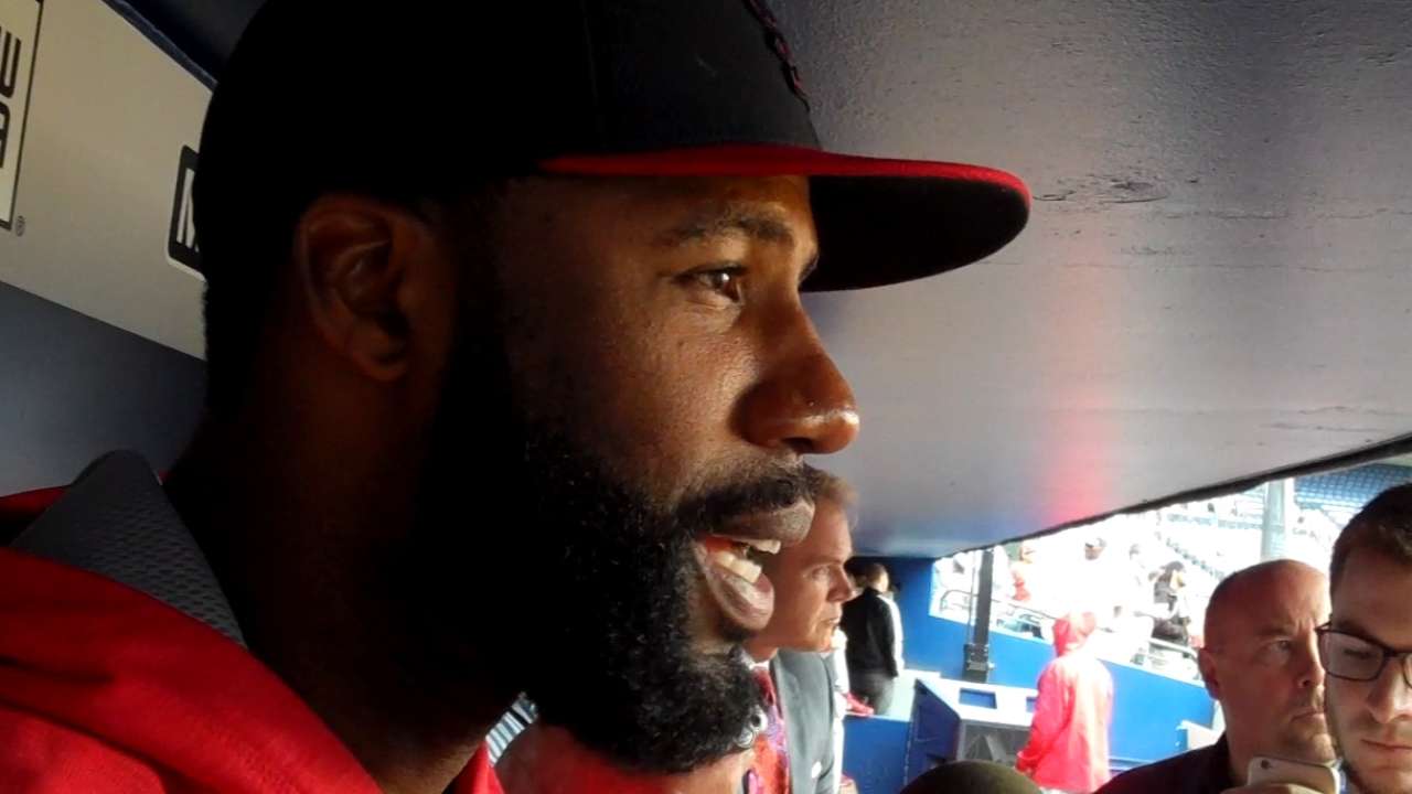Heyward feels new vibe in return to Atlanta