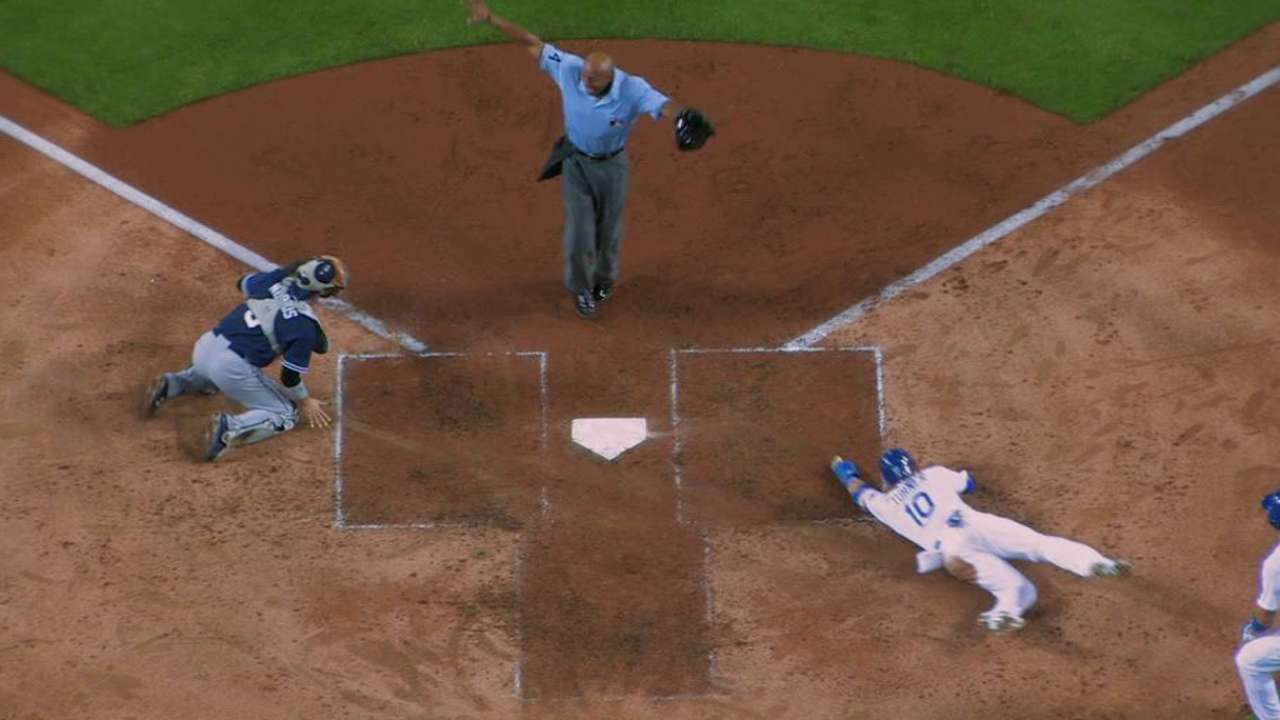 Dodgers vencen a S.D. y aspiran a localía en playoffs