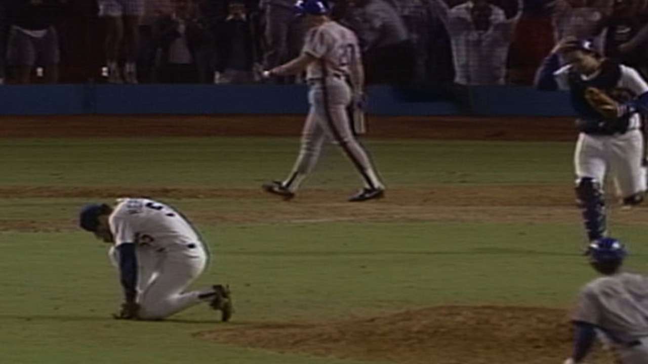 Dodgers advance to Series