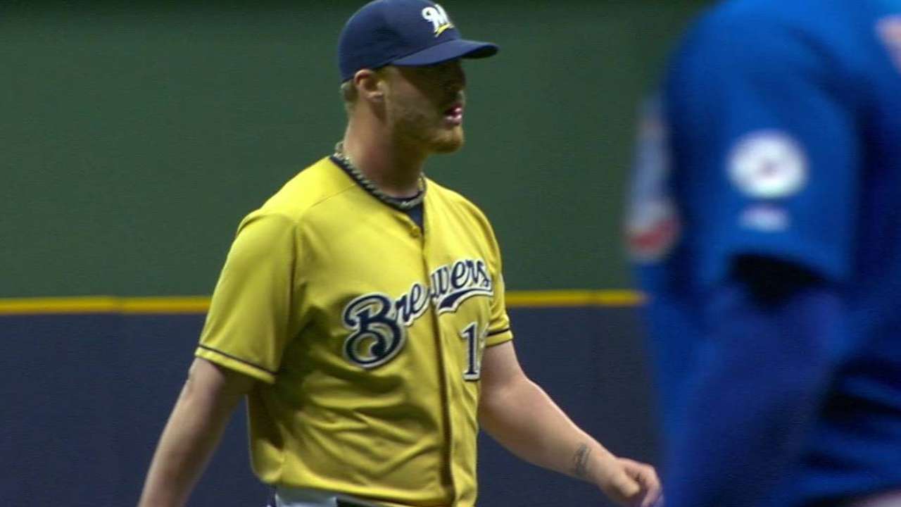 Smith escapes a jam