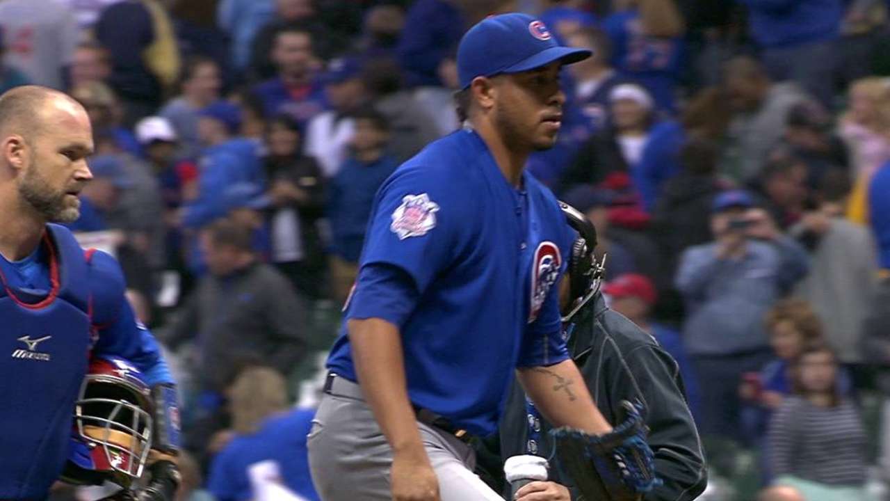 Cubs ganan y siguen peleando por sede de comodín
