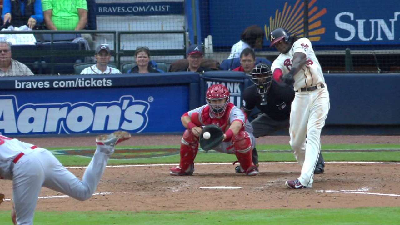 Wainwright poised to contribute in NLDS