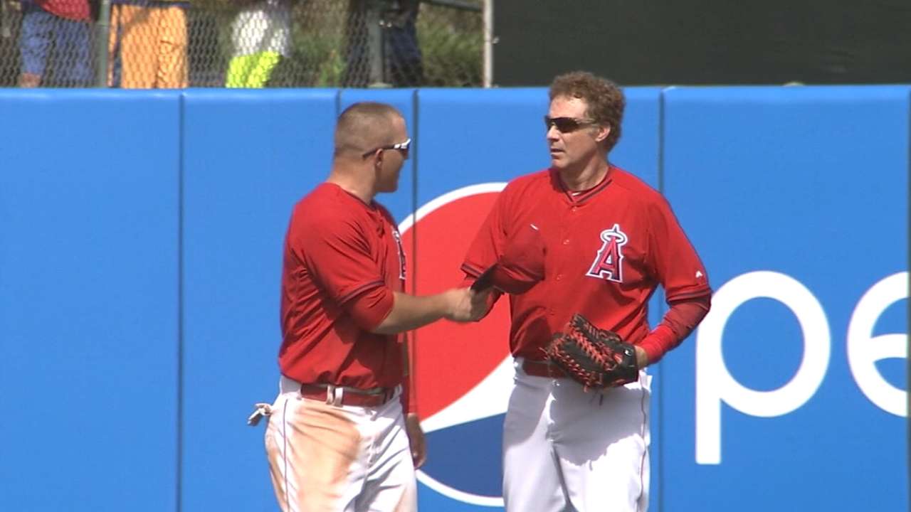 Ferrell wins Best Celebrity Fan, gets to do what he wants