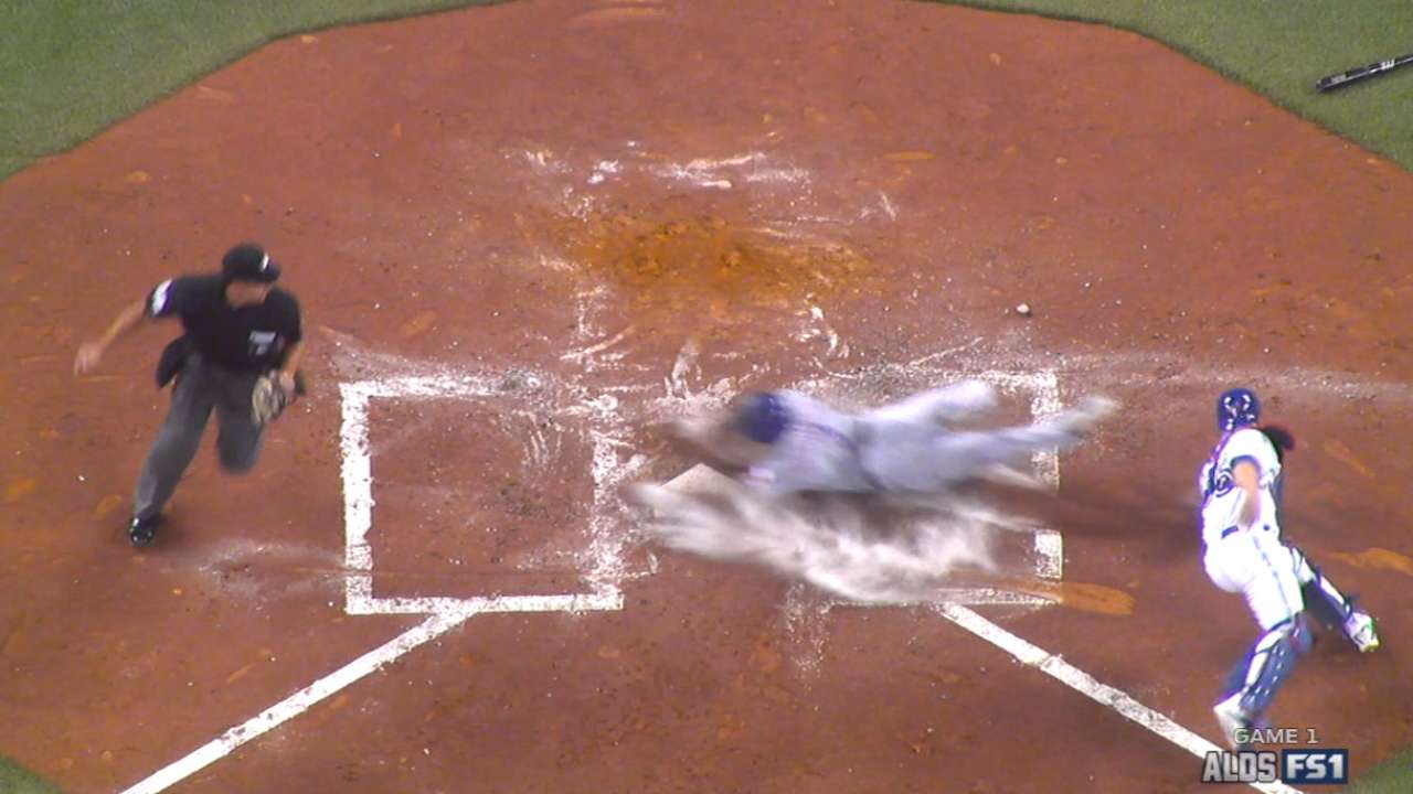 DeShields flies home