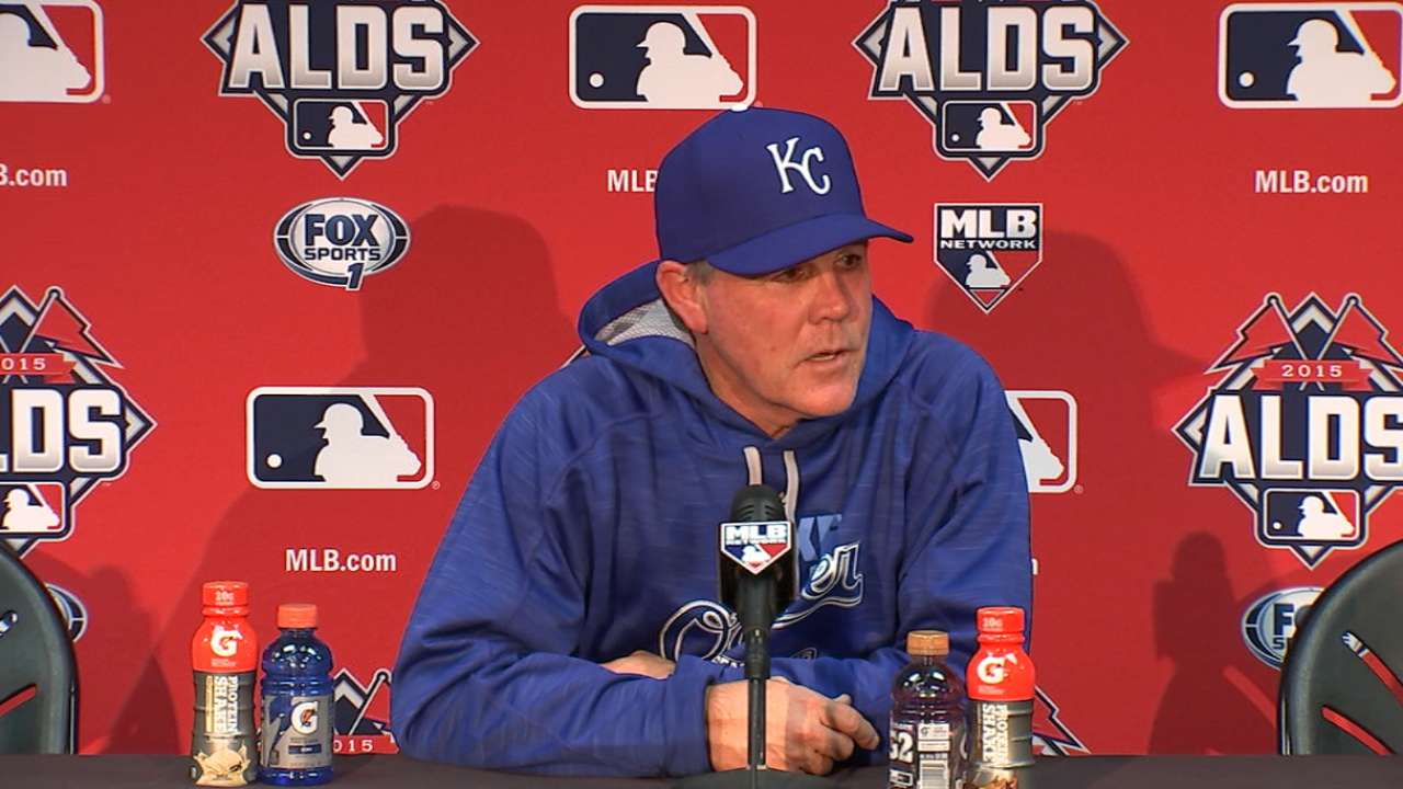 In tough spot, KC shows playoff mettle