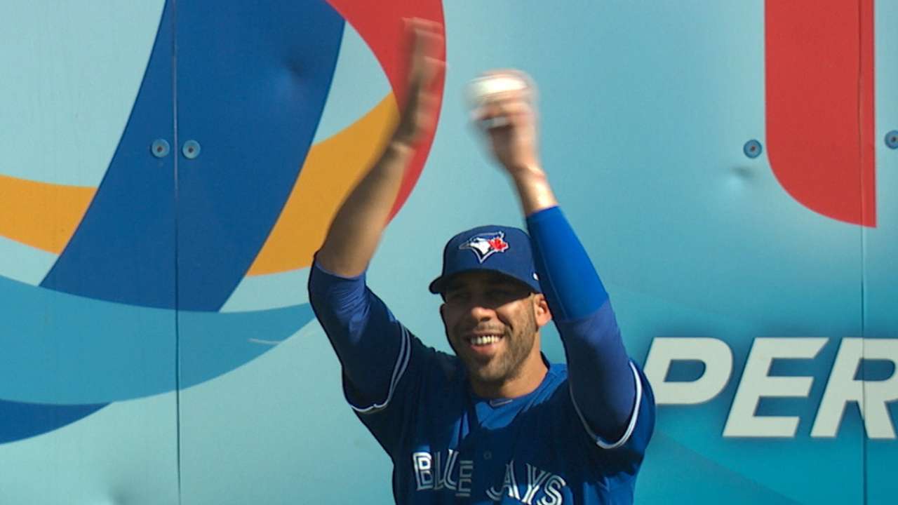 Pillar's homer caught by Price