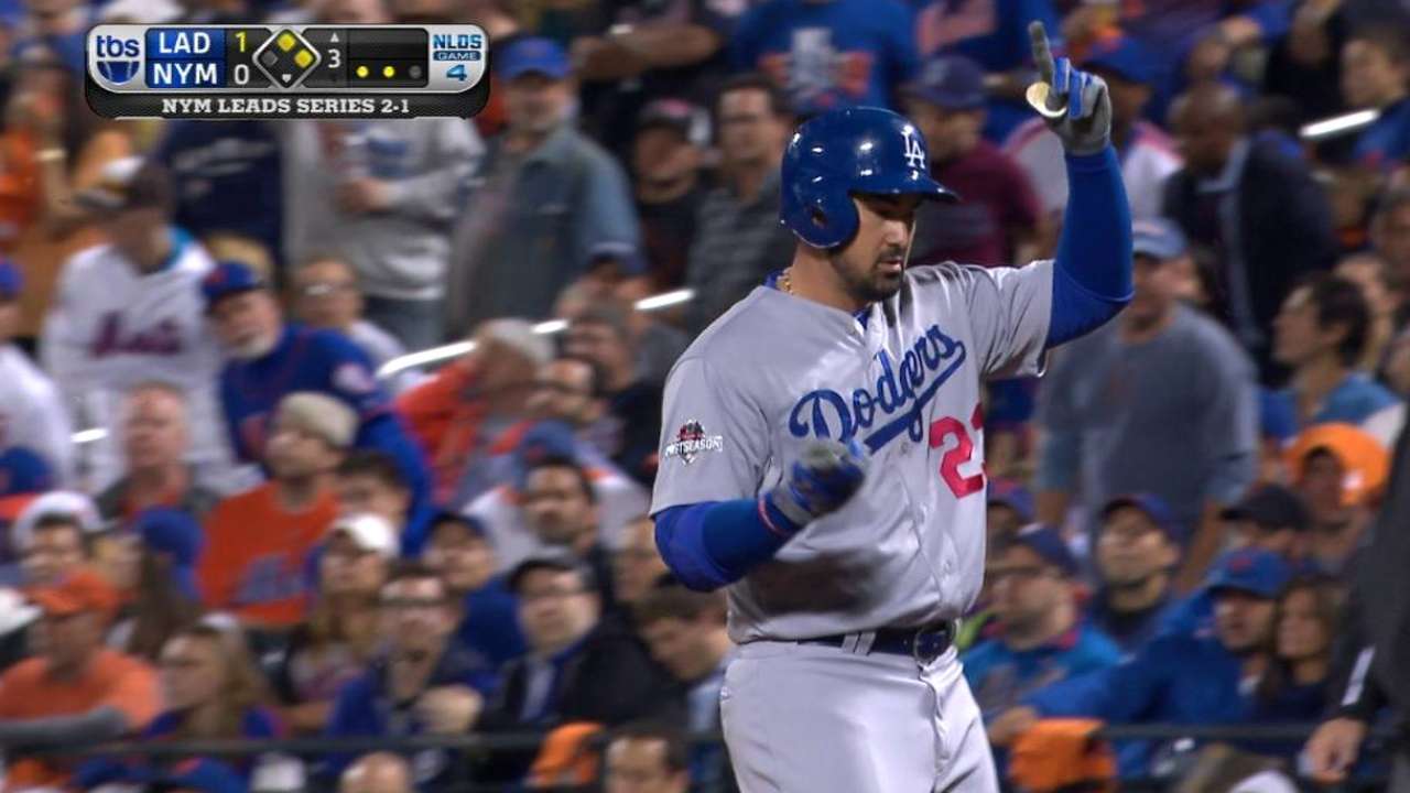 Clayton Kershaw maniata a Mets y Dodgers fuerzan 5to juego en L.A.