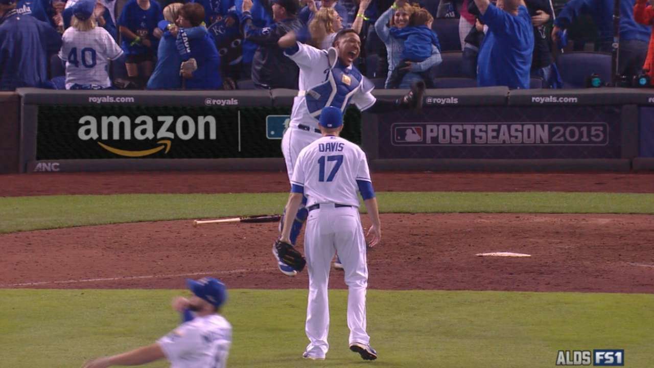 Royals carry momentum into ALCS