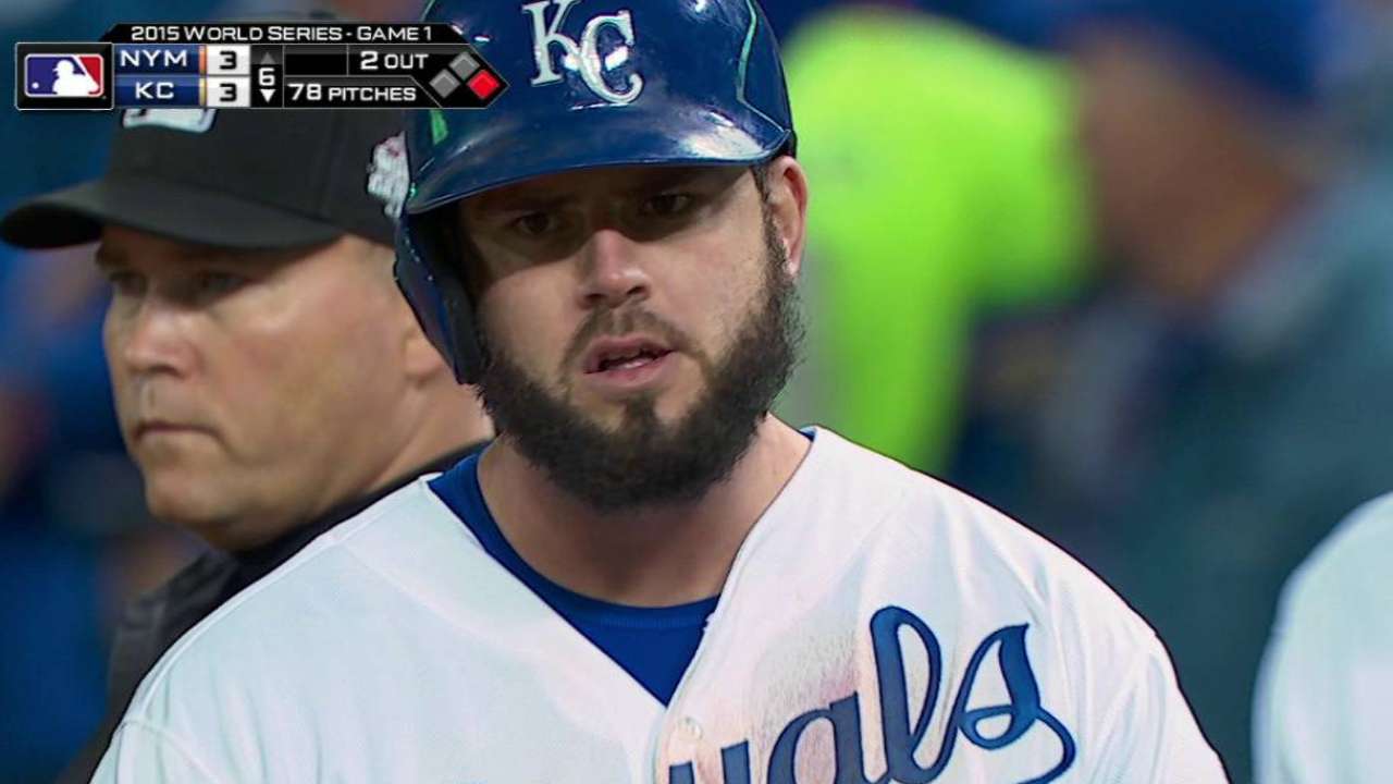 Moustakas' game-tying single