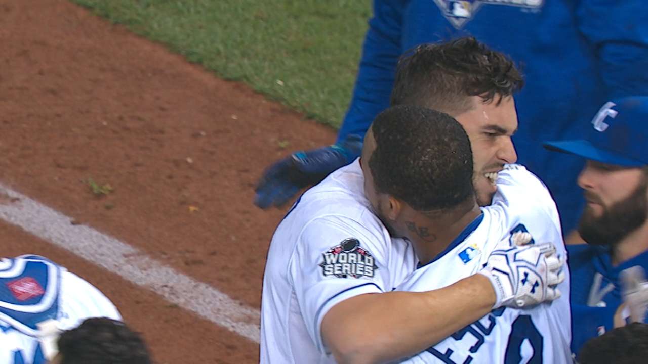 Royals' Game 1 win on level with '58 Braves