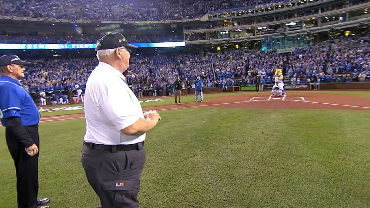 Royals honor Vietnam vets in pregame ceremonies