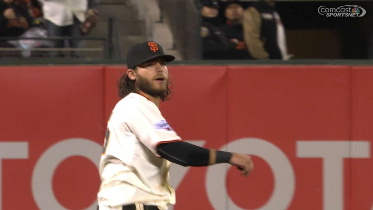 Crawford wins first Gold Glove