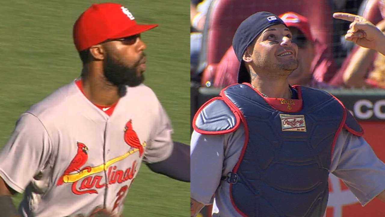Molina, Heyward win Gold Glove Awards