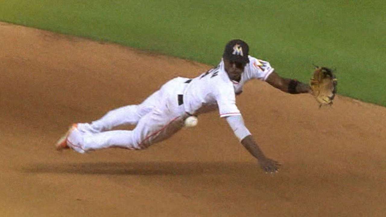 Dee adds Wilson Defensive Award to offseason haul