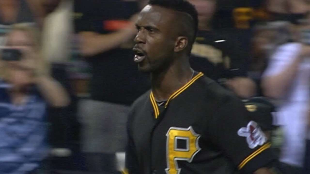 McCutchen wins fourth straight Silver Slugger