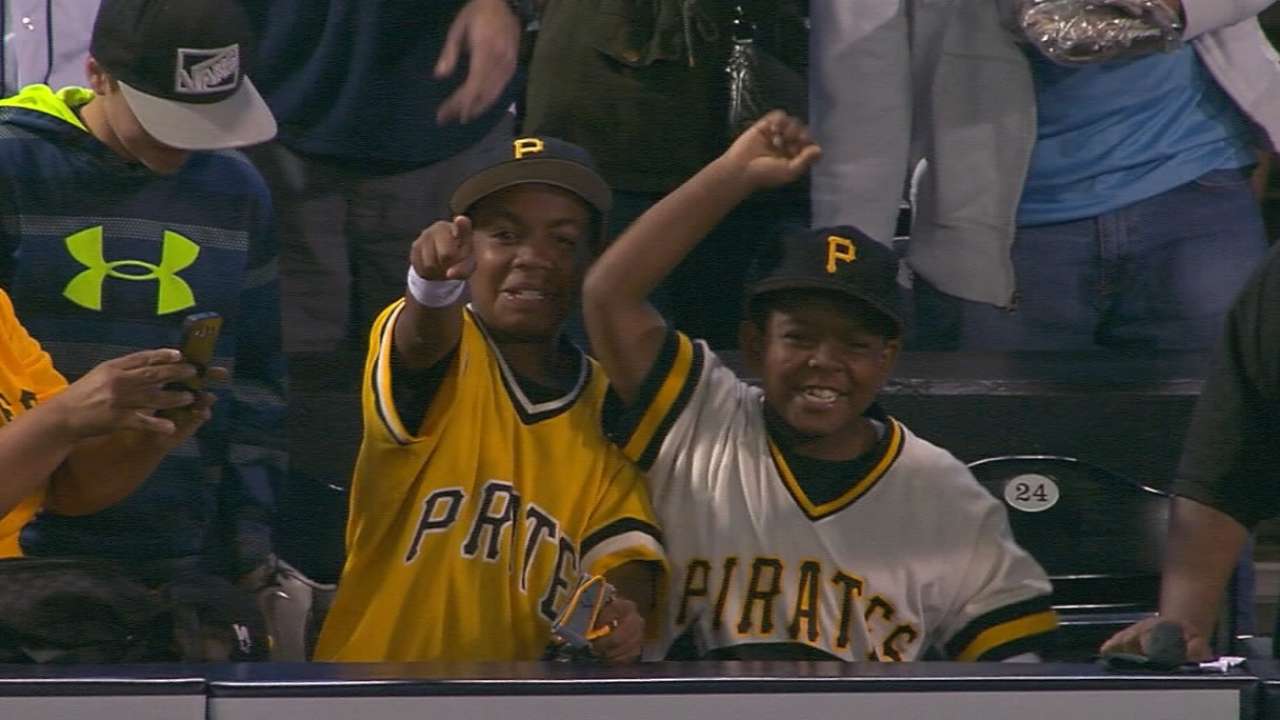 Cutch wins for Best Player-Fan Interaction