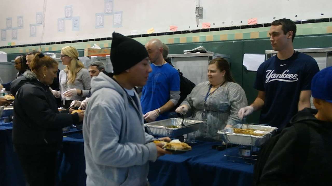 Yanks, SCAN-NY serve up Thanksgiving meal