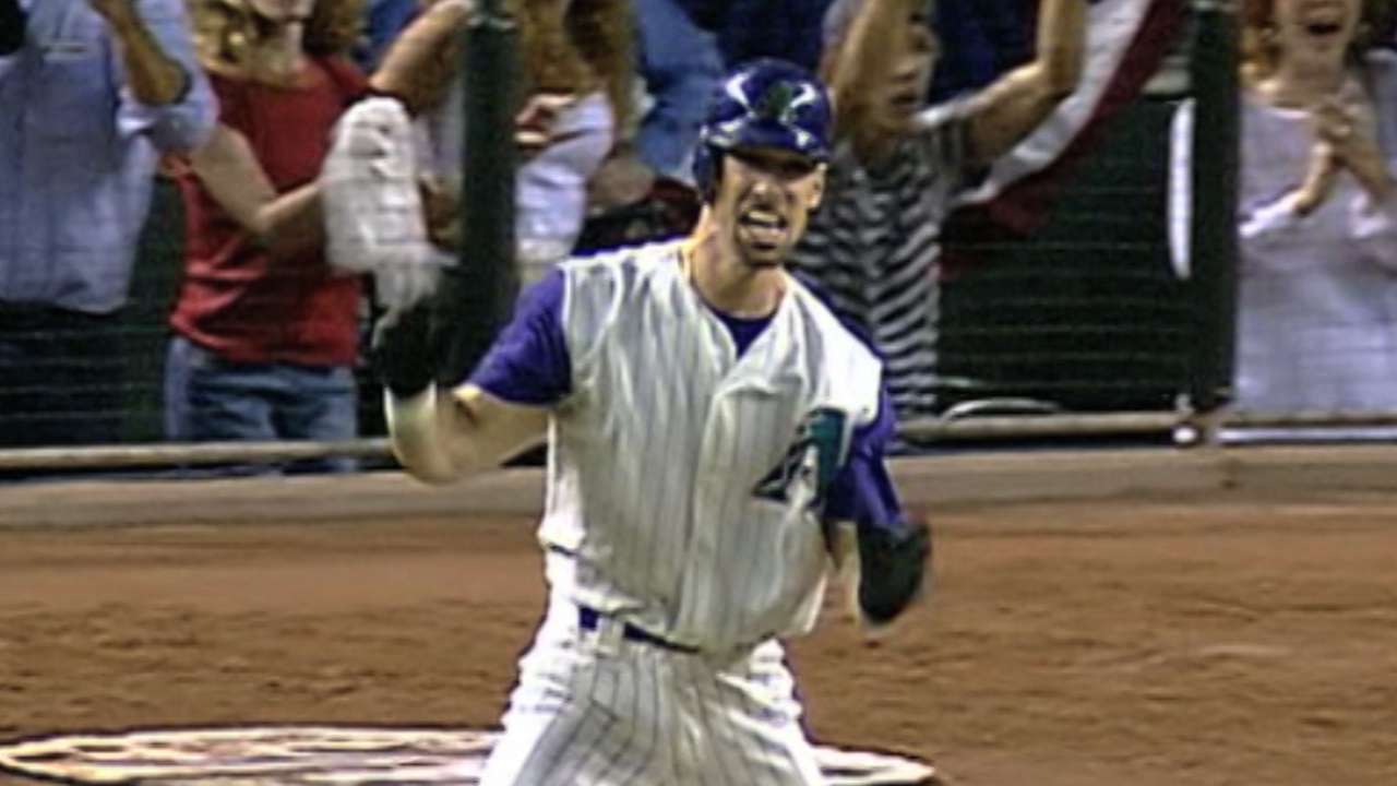 Gonzalez beats Mo