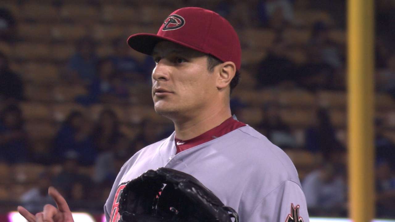Phillies look for closer in 2016