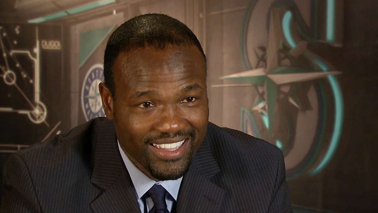 Reynolds recalls Griffey's debut