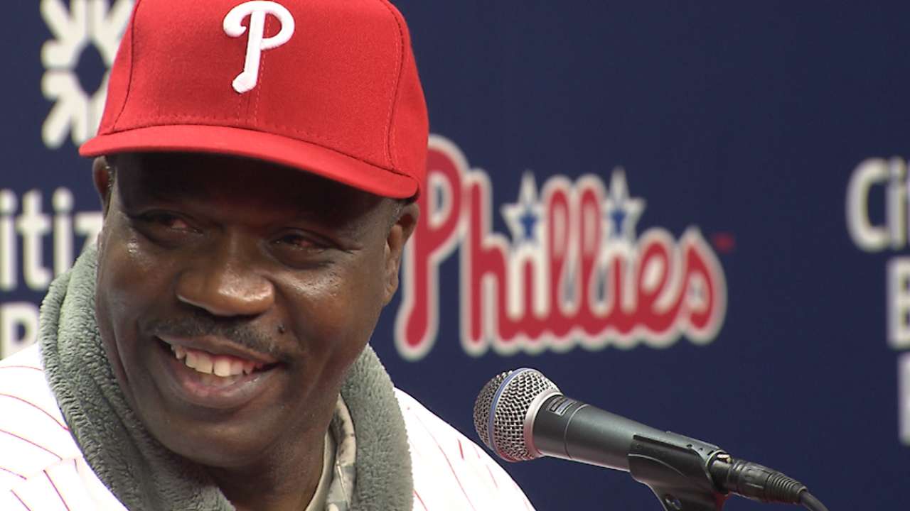Phils stage elaborate surprise to honor soldier