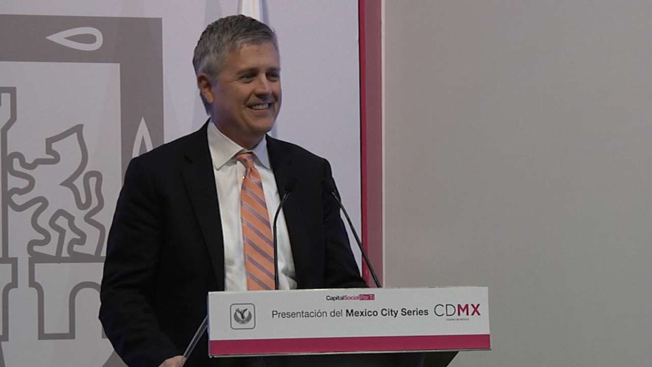 Jeff Luhnow honrado de llevar a los Astros a su natal México