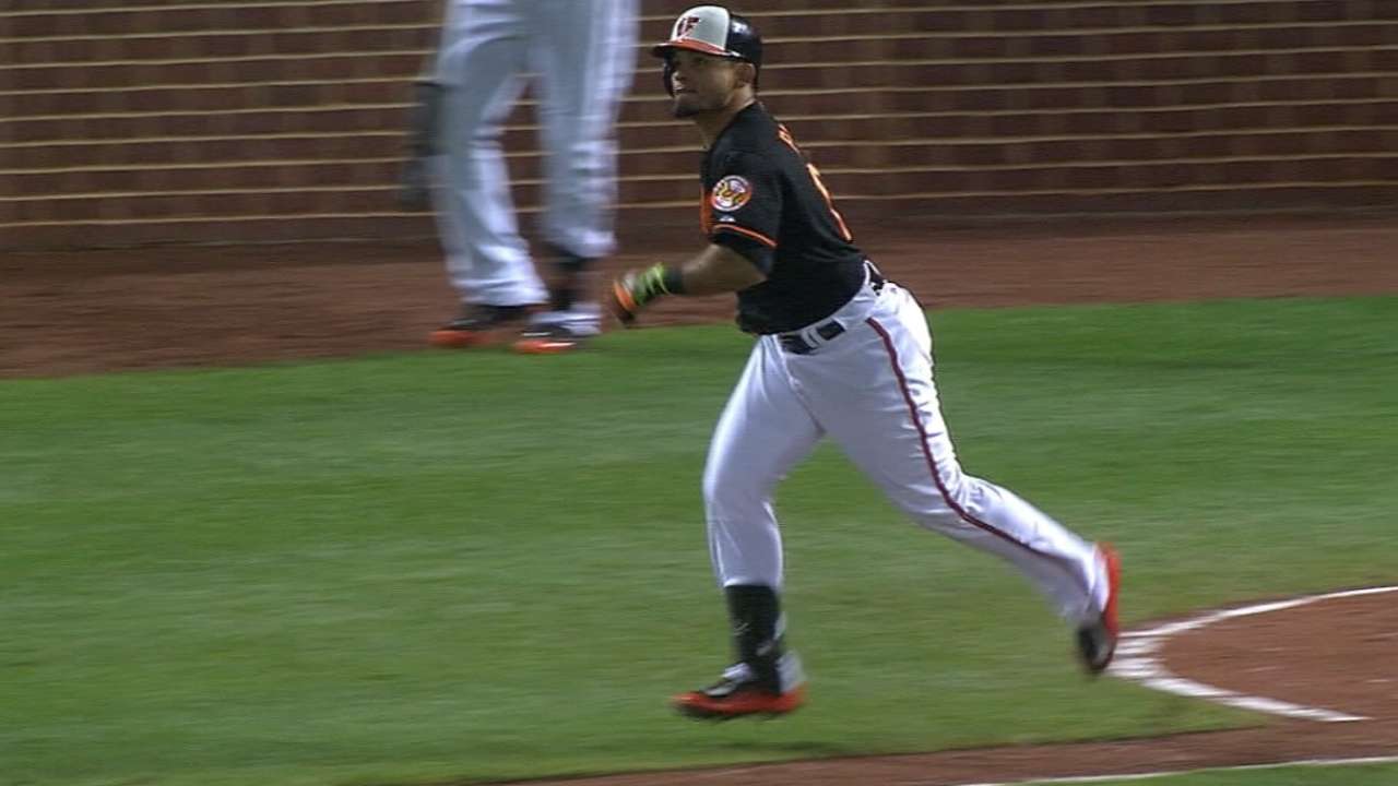 Parra's bat may give Rockies life on the road