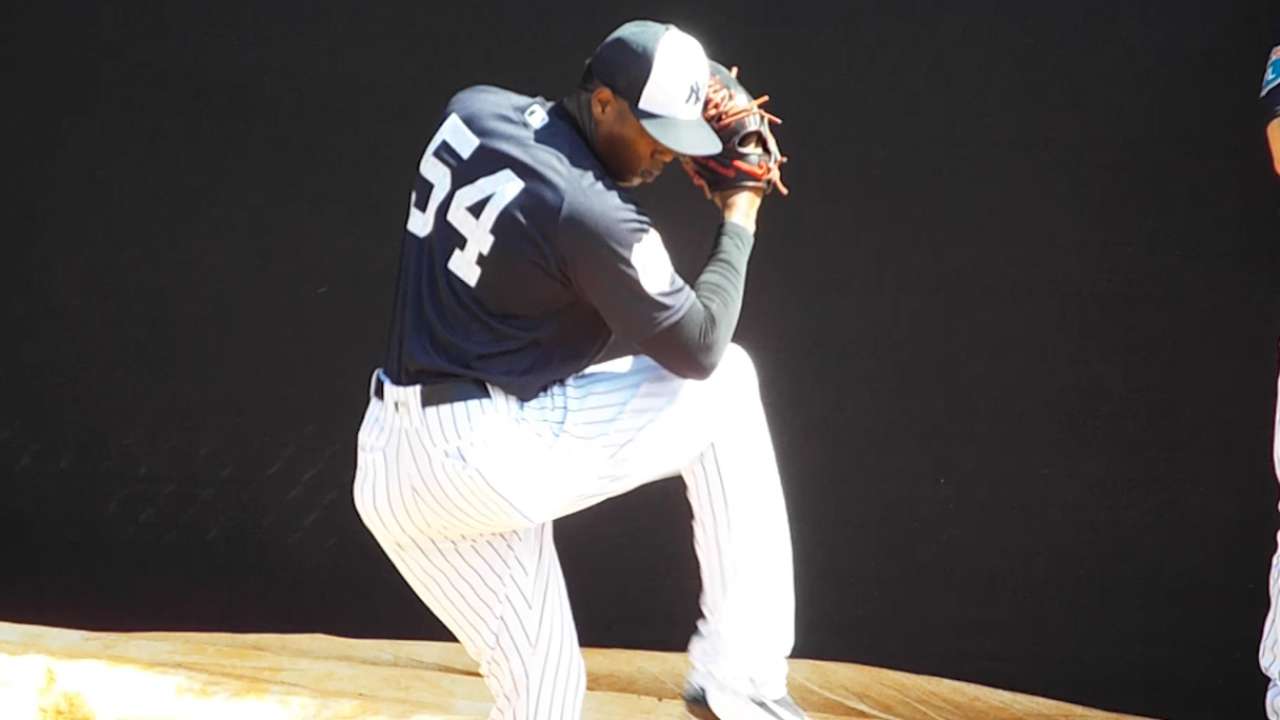 Sneak peek at heat: Yanks' trio gets to work