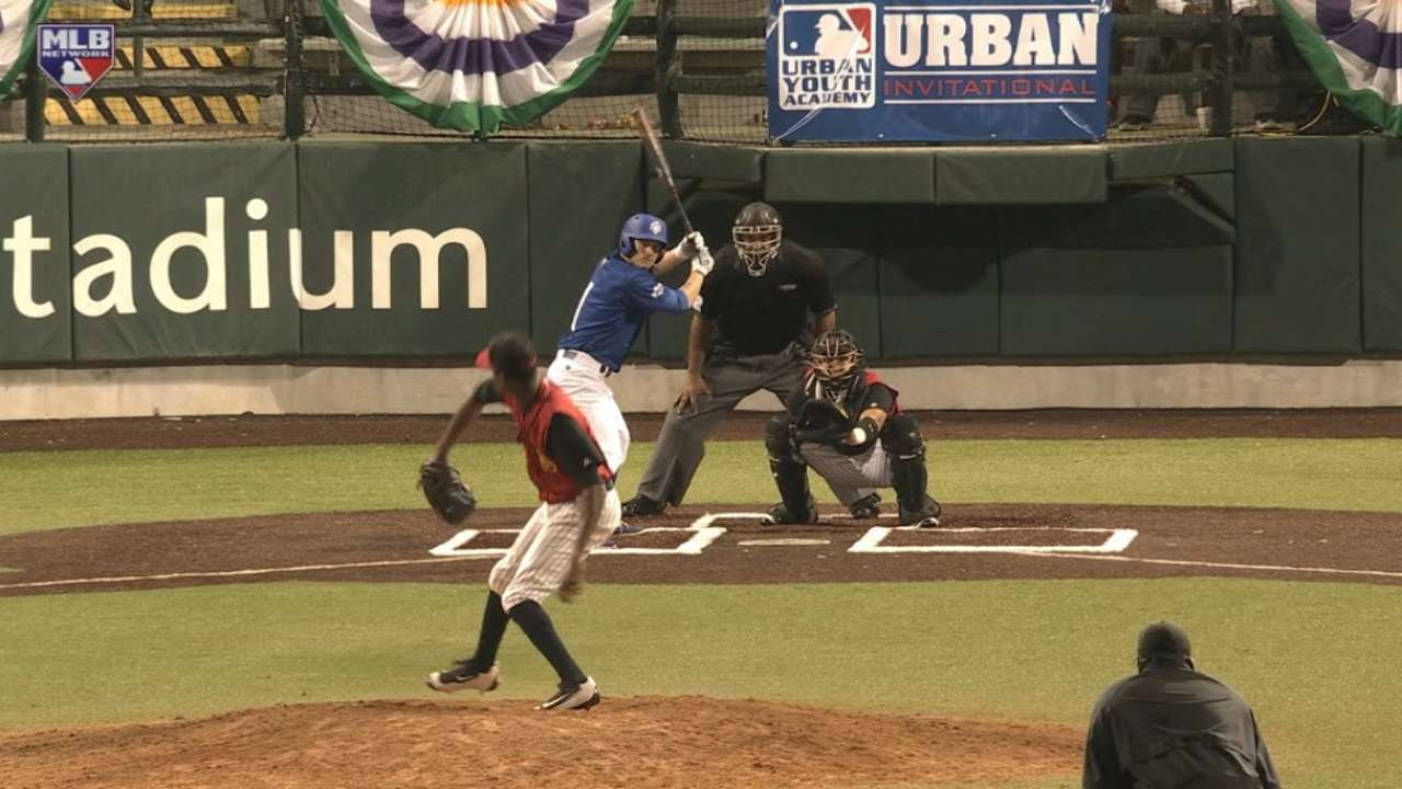 Kyle Bracey hits RBI single