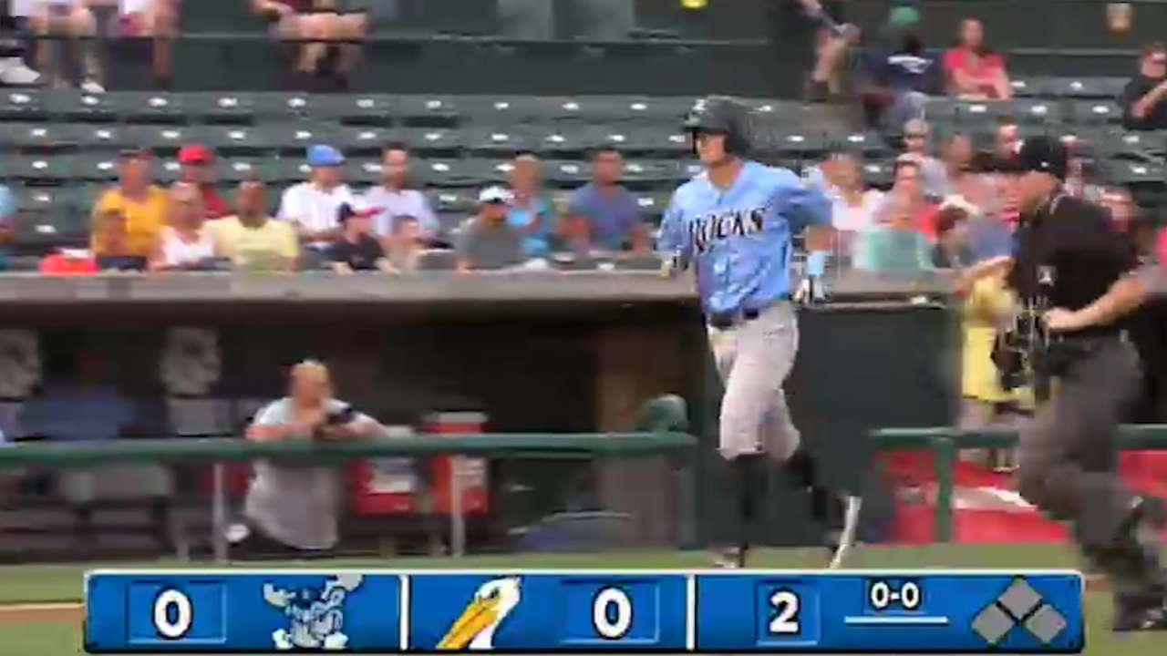 O'Hearn impresses with two homers, six RBIs