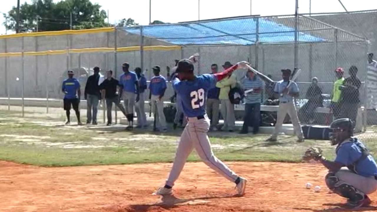 Five questions with Giants prospect Lucius Fox